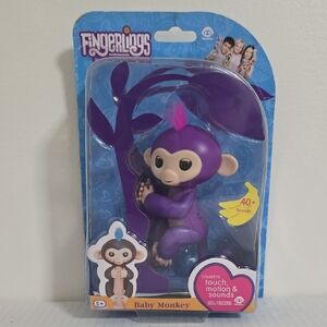 NIP WowWee Fingerlings Interactive Baby Monkey
